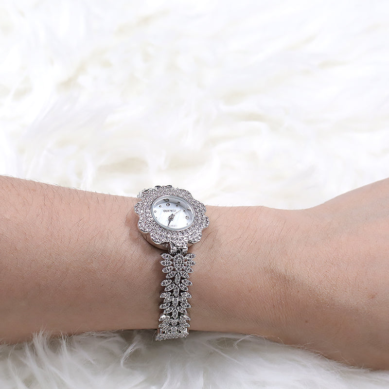 Lolo Quartz Watch LA084