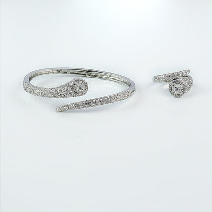 Mystic Lizard Tail Bangle LA051