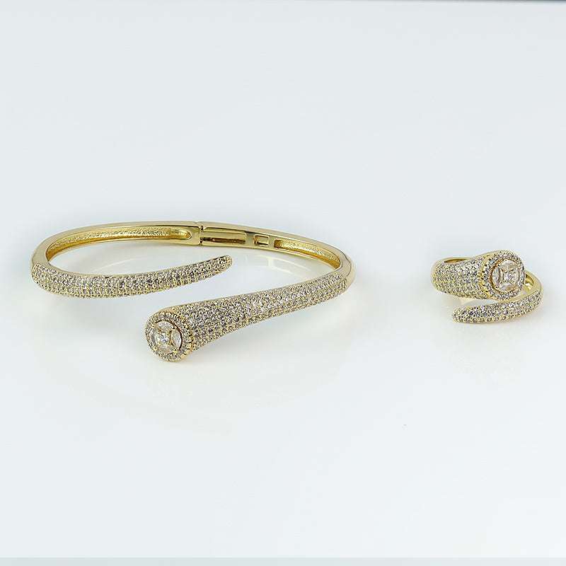 Mystic Lizard Tail Bangle LA051