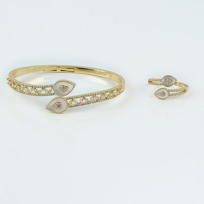 Mystic Serpent Bangle LA046