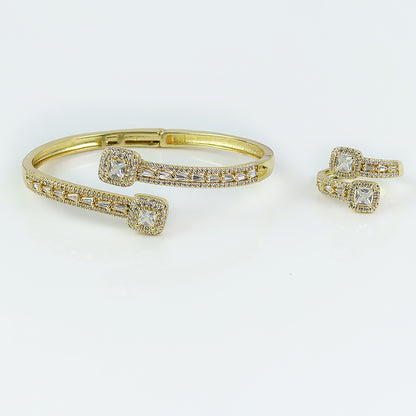 Twin Serenity Square Bangle LA048