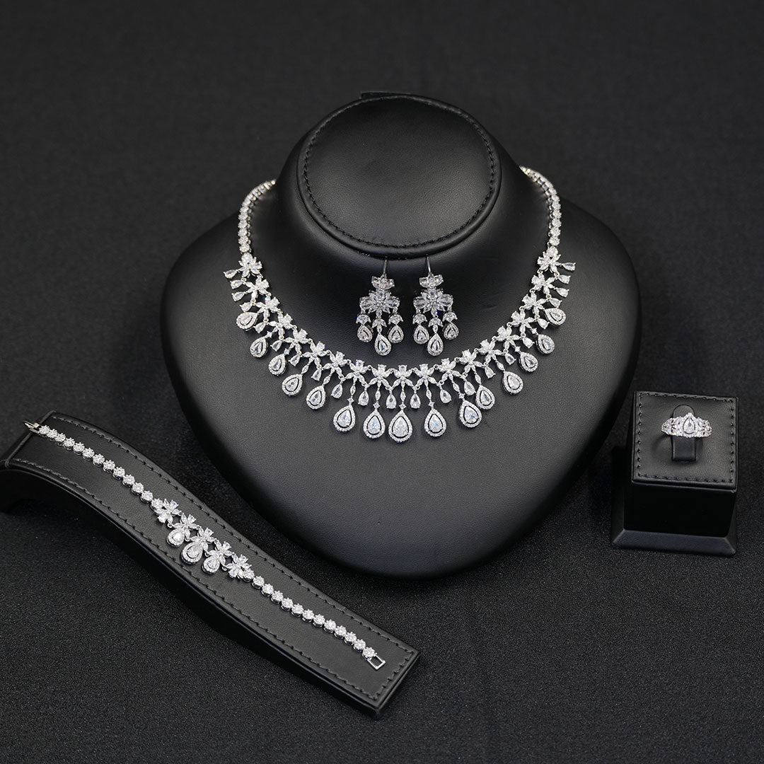 Luxurious necklace Set LA124